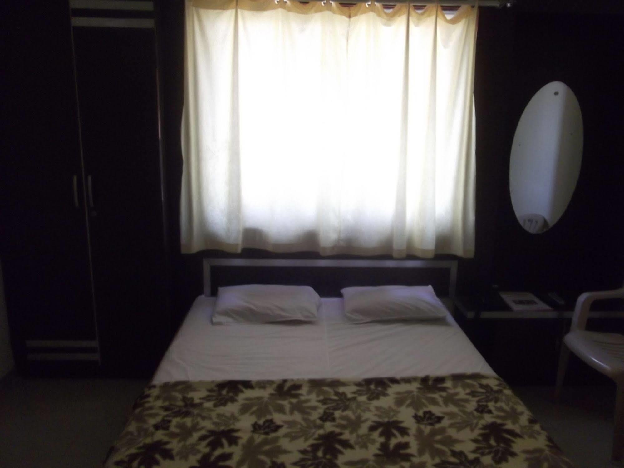 Hotel Rajyog Ranjangaon Ganpati Εξωτερικό φωτογραφία